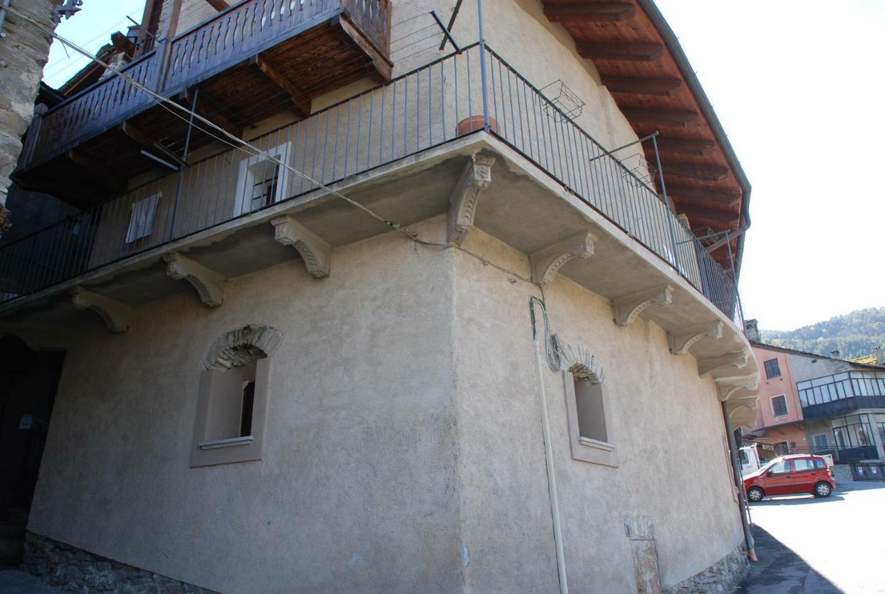 Maison Grivon Appartamento Becca Di Nona Aosta Exterior photo